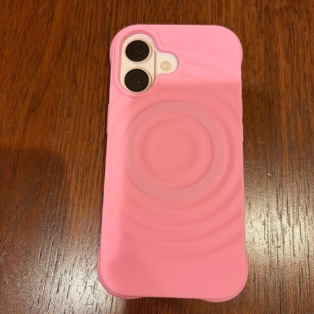 ONN NWT Pink iPhone 17 MagSafe Compatible Bumper Phone Case